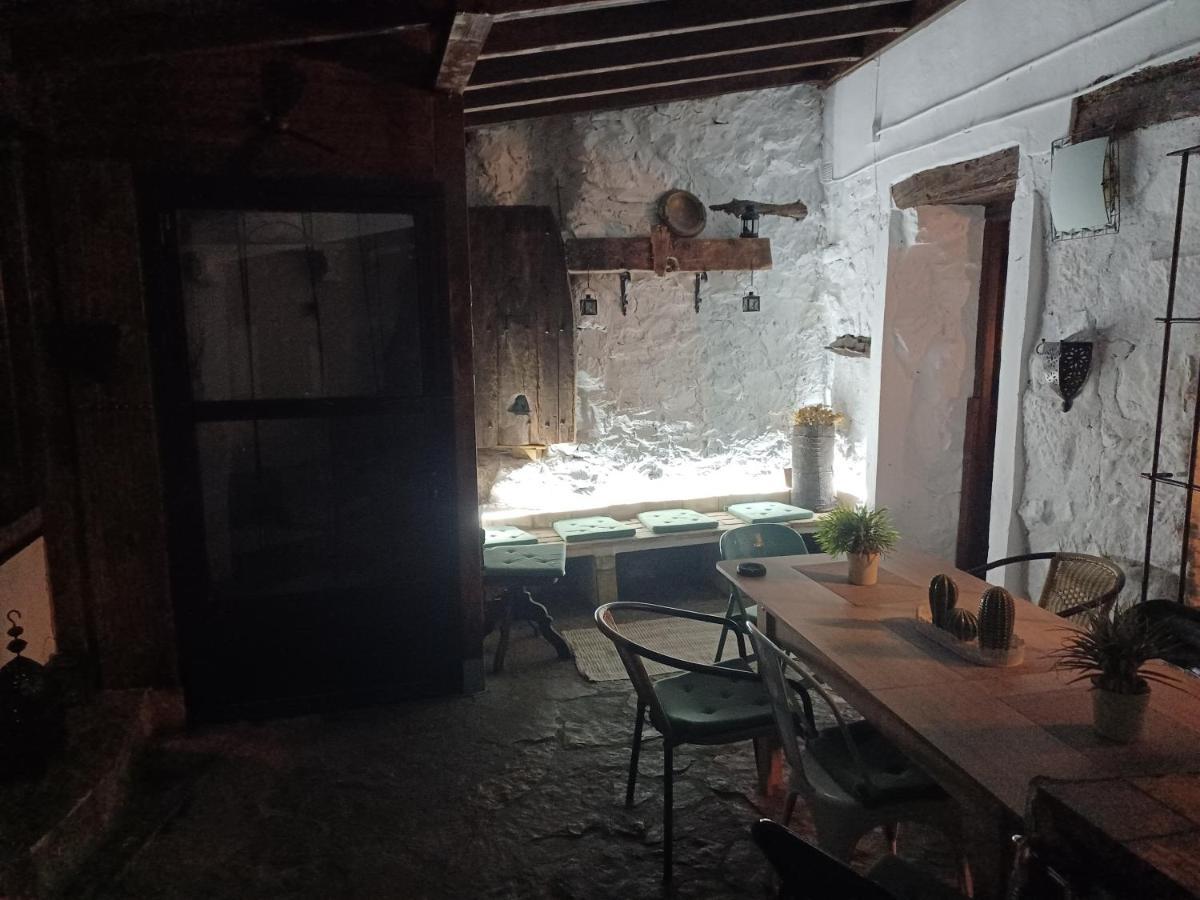 Vila La Vieja Escuela Fuentes de Rubielos Exteriér fotografie